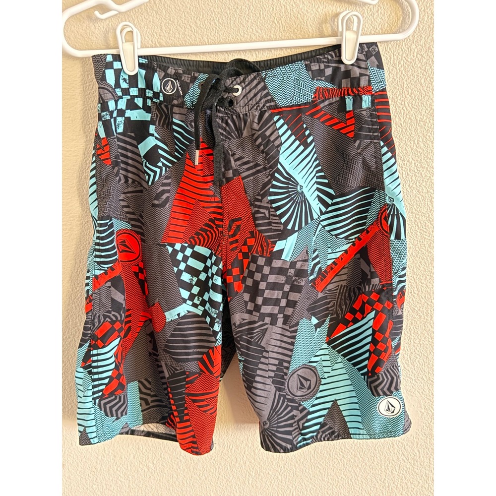 Volcom Boys Overpass St‎ Boardshorts Red Teal Geometric Swim Trunks Size 28 16